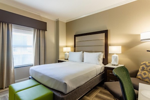 Holiday Inn Express Savannah - Historic District image 29